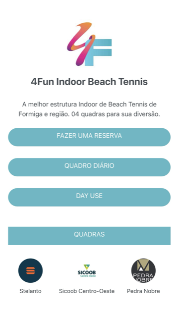 Tela inicial do sistema da 4Fun Indoor Beach Tennis: logo e cores da própria arena, botões de reserva, quadro diário e day use, com os patrocinadores da arena no rodapé.